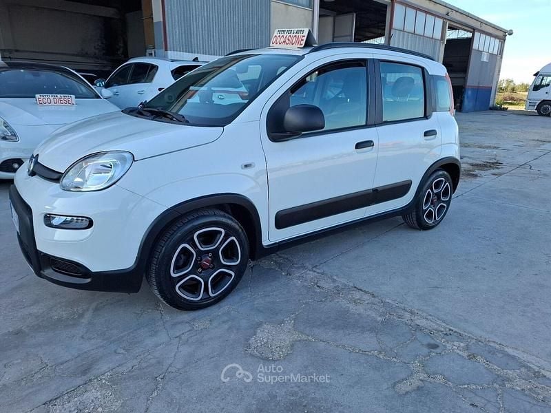 Usata Fiat Panda City Life 70 CV (51 kW) 2021 Bianco Utilitaria