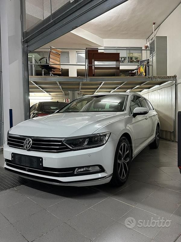 Usata VW Passat 150 CV (110 kW) 2016 Bianco Station wagon