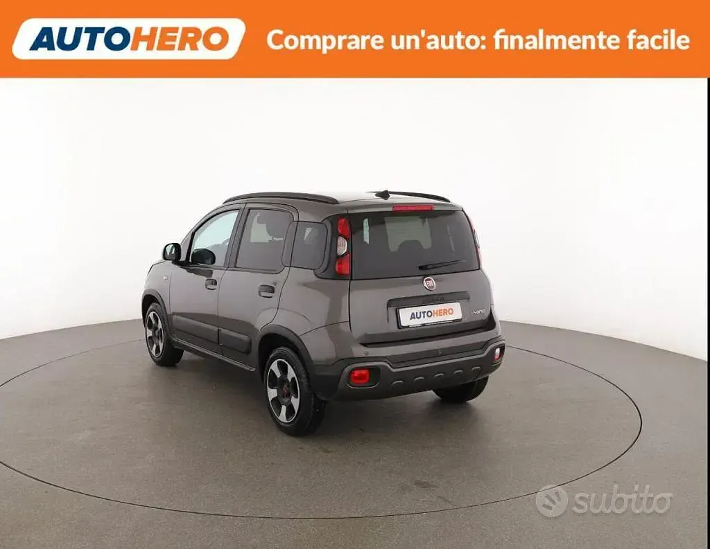 Usata Fiat Panda 69 CV (50 kW) 2023 Grigio Utilitaria