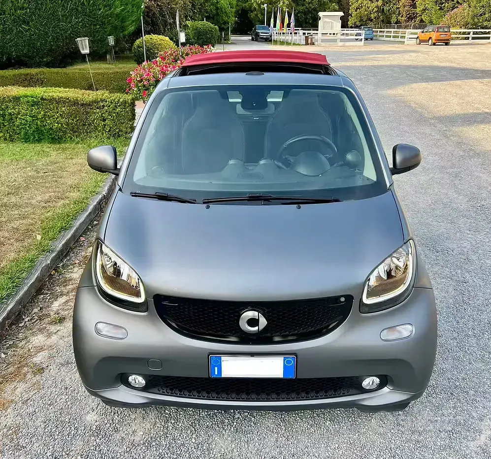 Usata Smart ForTwo Cabrio 90 CV (66 kW) 2016 Grigio Cabrio
