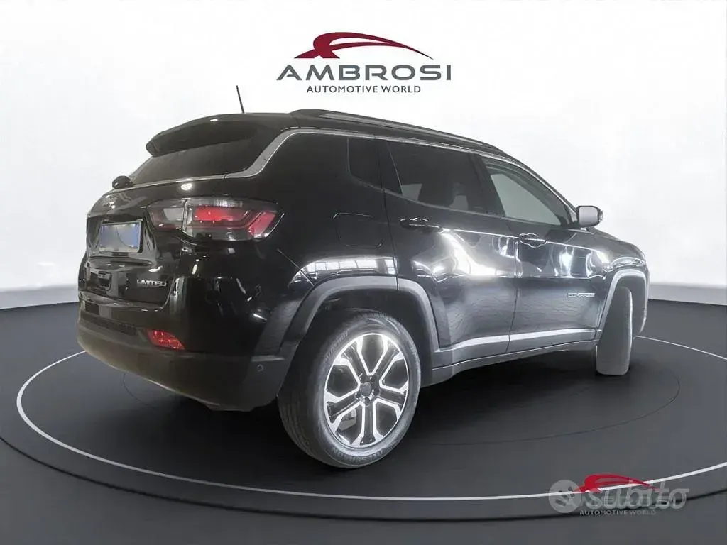 Usata Jeep Compass Limited 131 CV (96 kW) 2021 Nero SUV