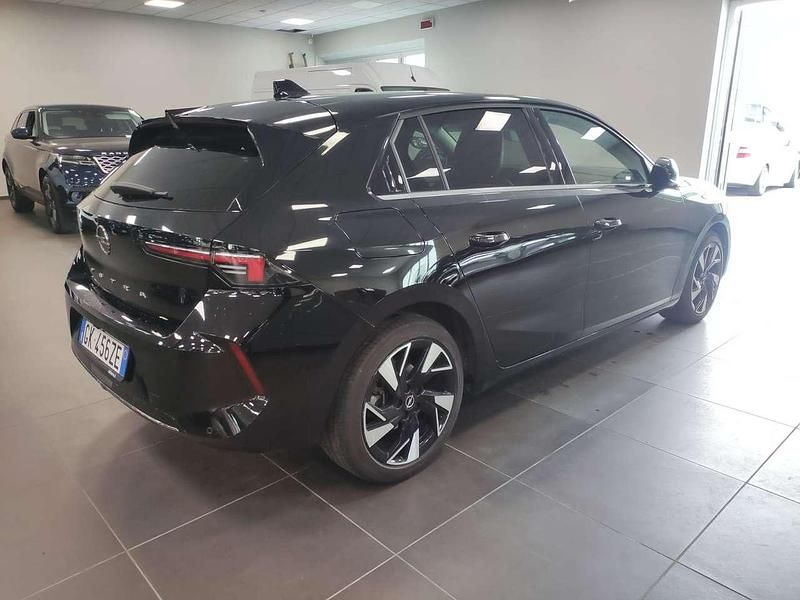 Usata Opel Astra Business Elegance 131 CV (96 kW) 2022 Nero Berlina