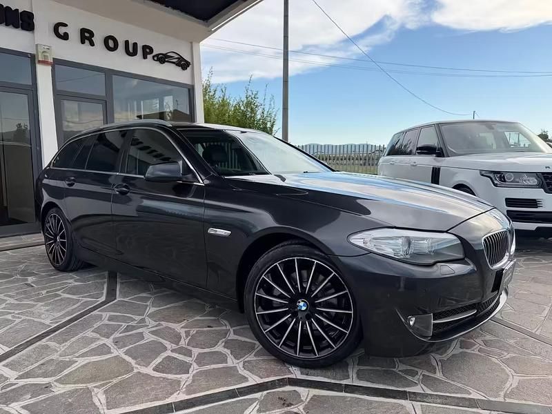 Usata BMW 520 184 CV (135 kW) 2011 Blu Station wagon