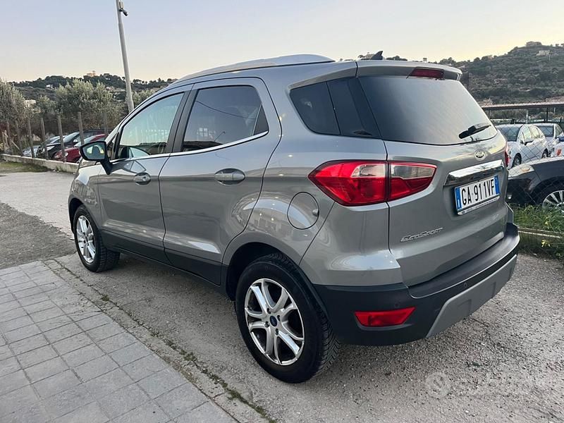 Usata Ford Ecosport Titanium 125 CV (91 kW) 2020 Grigio SUV