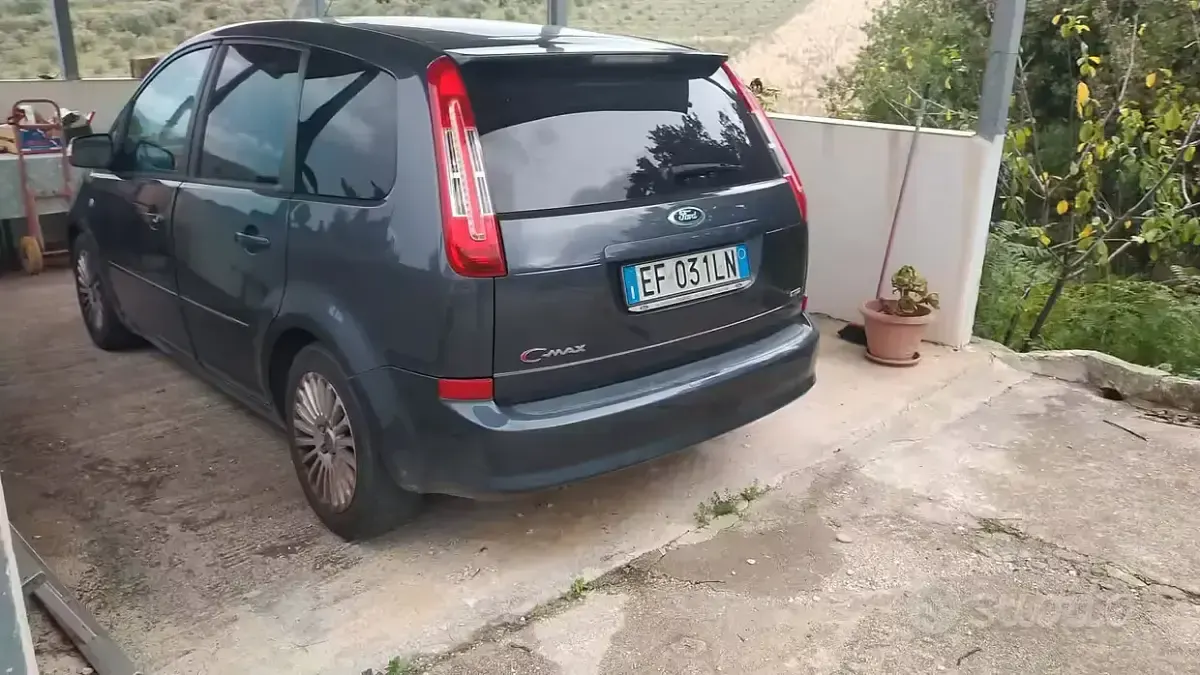 Usata Ford C-MAX 109 CV (80 kW) 2010 Grigio Monovolume
