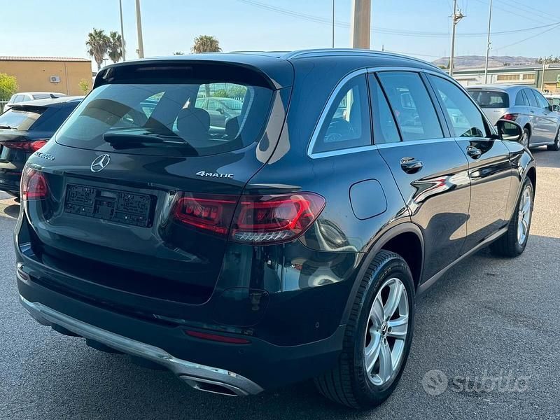 Usata Mercedes GLC300e 2022 Nero Station wagon