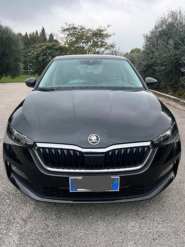 Usata Skoda Scala Style 90 CV (66 kW) 2020 Nero Utilitaria