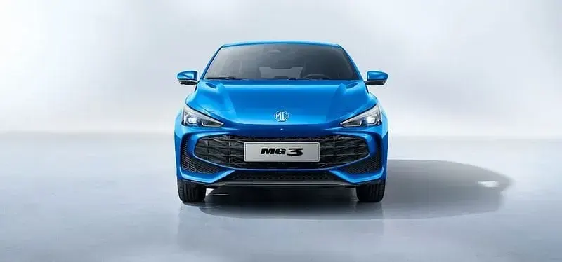 Usata MG MG3 194 CV (142 kW) 2024 Rosso Utilitaria