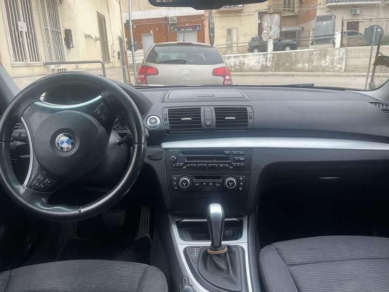 Usata 2008 BMW 118 Utilitaria | 2500 € (Super prezzo) - Immagine 1/4
