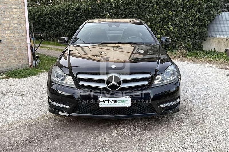 Usata Mercedes C220 Avantgarde 170 CV (125 kW) 2013 Nero Coupé