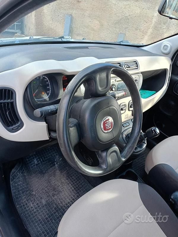 Usata Fiat Panda 80 CV (58 kW) 2015 Bianco Utilitaria