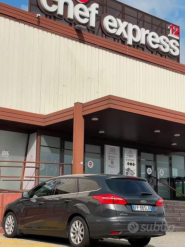 Usata Ford Focus 2018 Grigio Station wagon