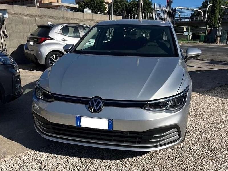 Usata VW Golf VIII 116 CV (85 kW) 2022 Argento Berlina