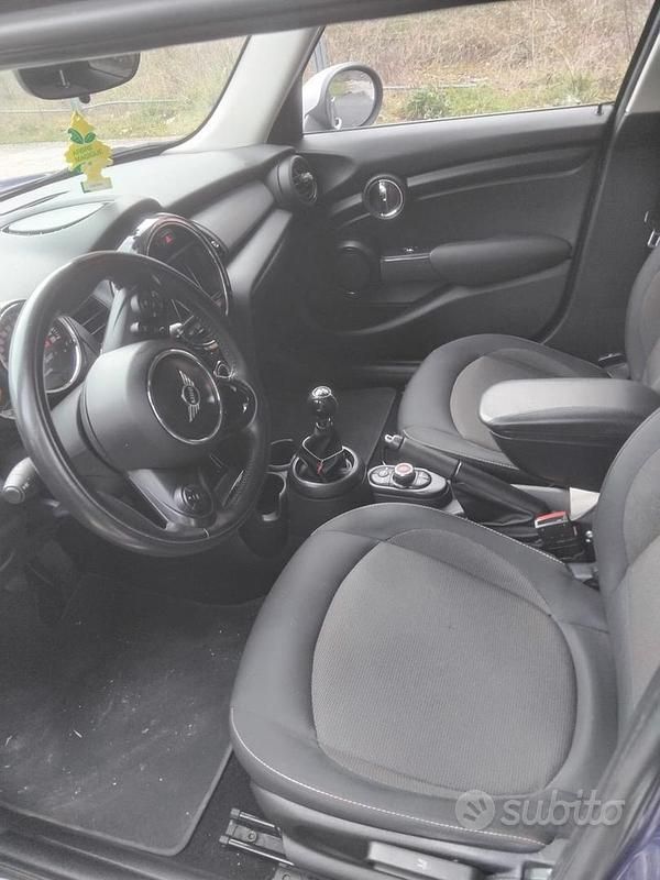 Usata Mini One D 2018 Blu Utilitaria