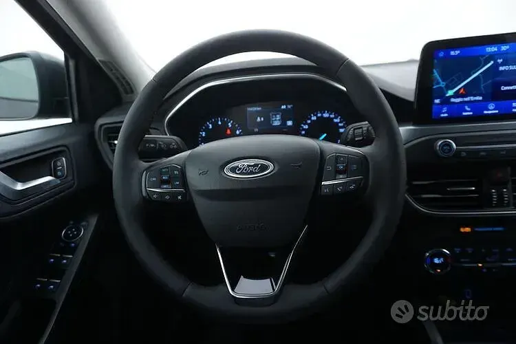 Usata Ford Focus Active 125 CV (91 kW) 2019 Grigio Station wagon
