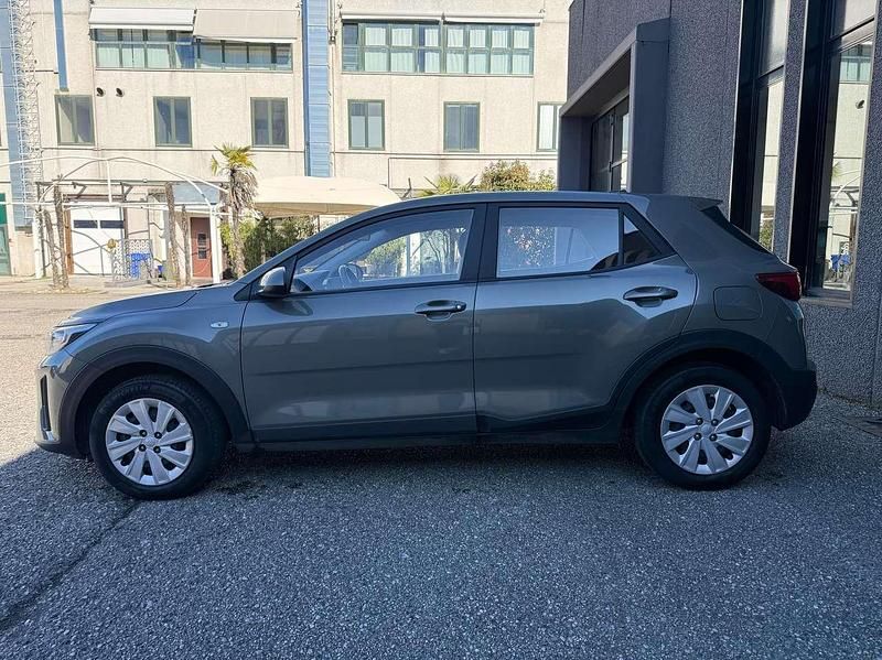 Usata Kia Stonic Style 82 CV (60 kW) 2021 Grigio SUV