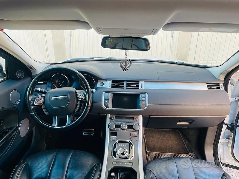 Usata Land Rover Range Rover evoque 150 CV (110 kW) 2014 Bianco SUV