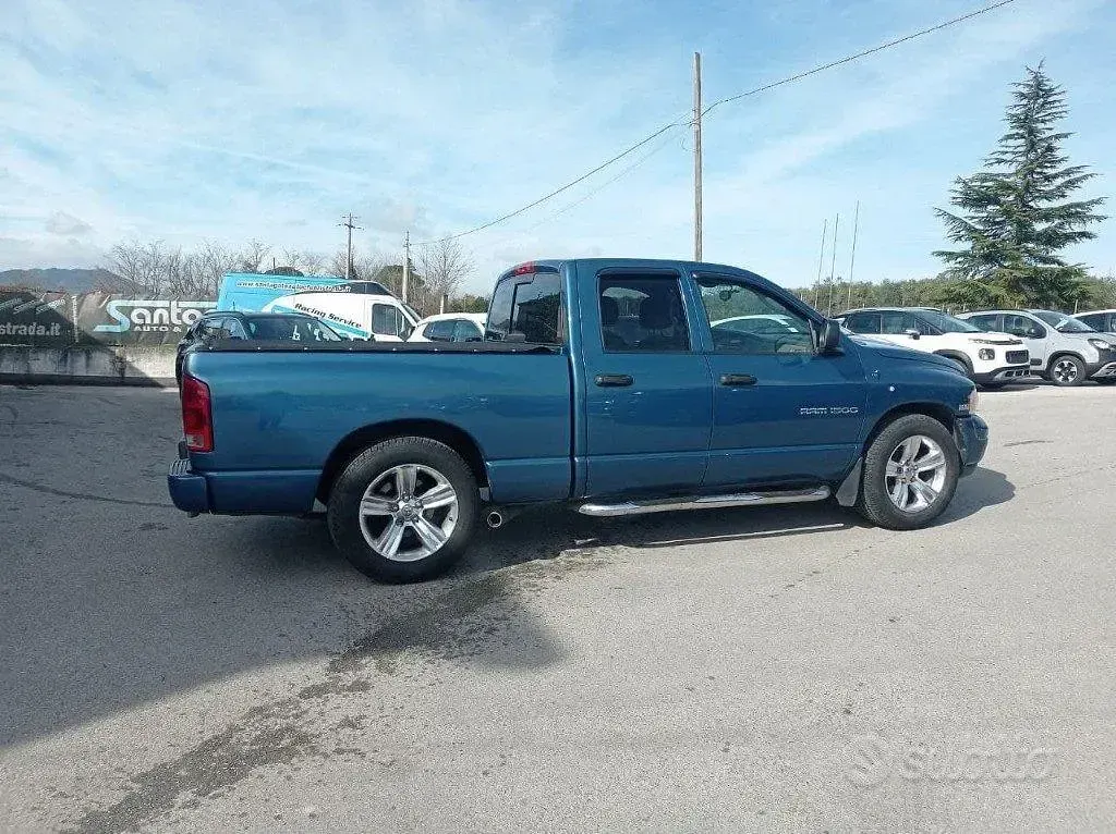 Usata Dodge Ram 345 CV (253 kW) 2003 Bluazzurro Pick-up