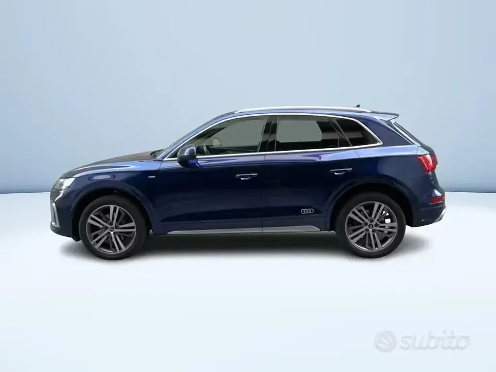 Usata Audi Q5 S-Line 204 CV (150 kW) 2022 Blu metallizzato SUV