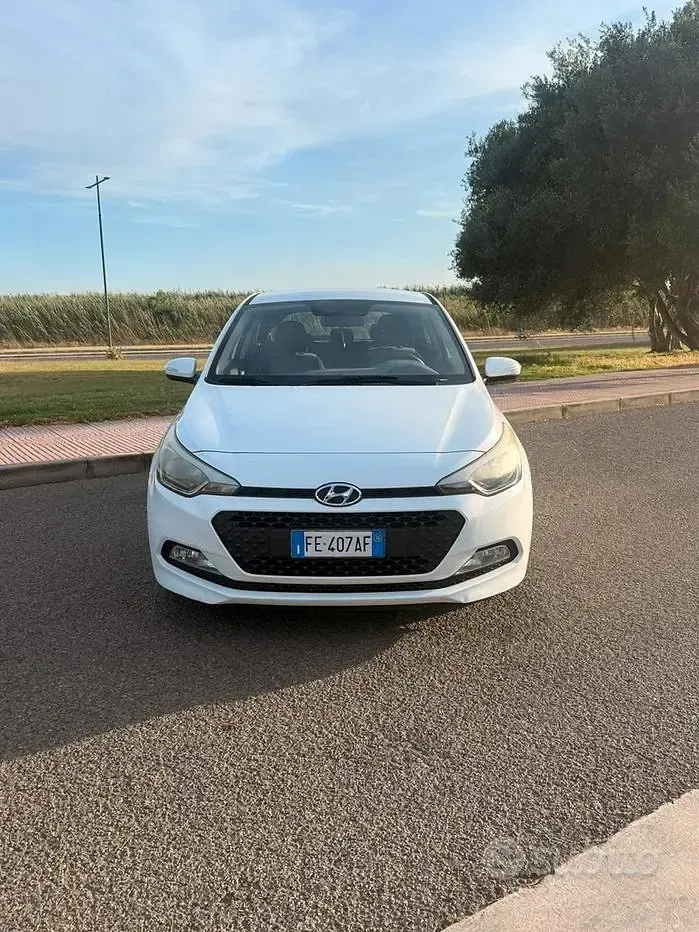 Usata Hyundai i20 84 CV (61 kW) 2016 Berlina
