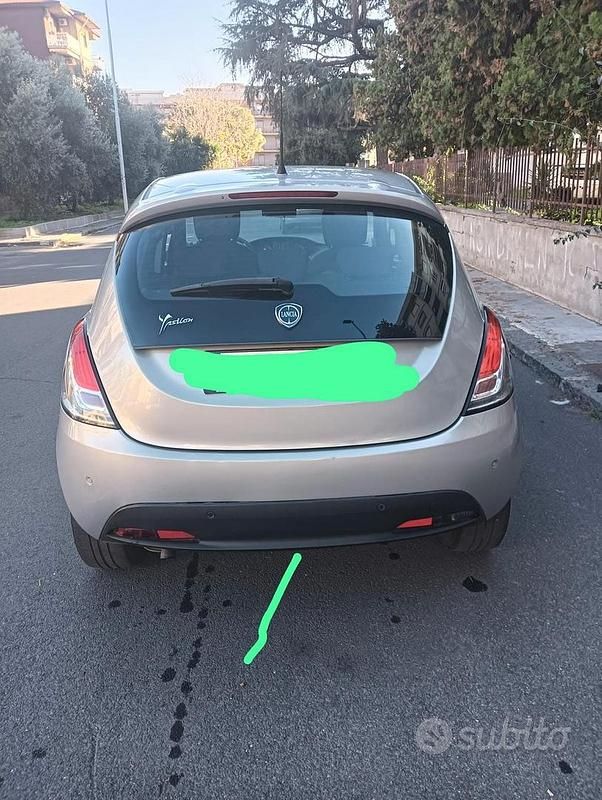 Usata 2011 Lancia Ypsilon Due volumi | 5500 € - Immagine 1/4