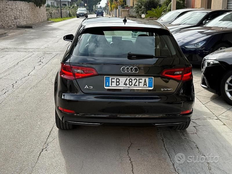 Usata Audi A3 Design 110 CV (80 kW) 2016 Nero Berlina