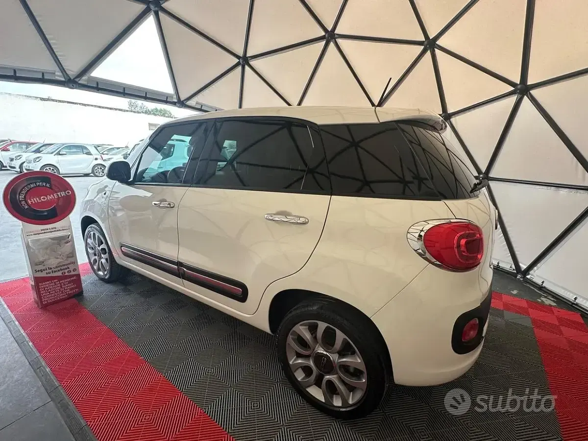 Usata Fiat 500L Living 80 CV (58 kW) 2015 Bianco Monovolume