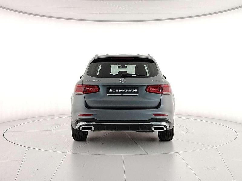 Usata Mercedes GLC300 Premium 245 CV (180 kW) 2021 Grigio selenite magno designo SUV