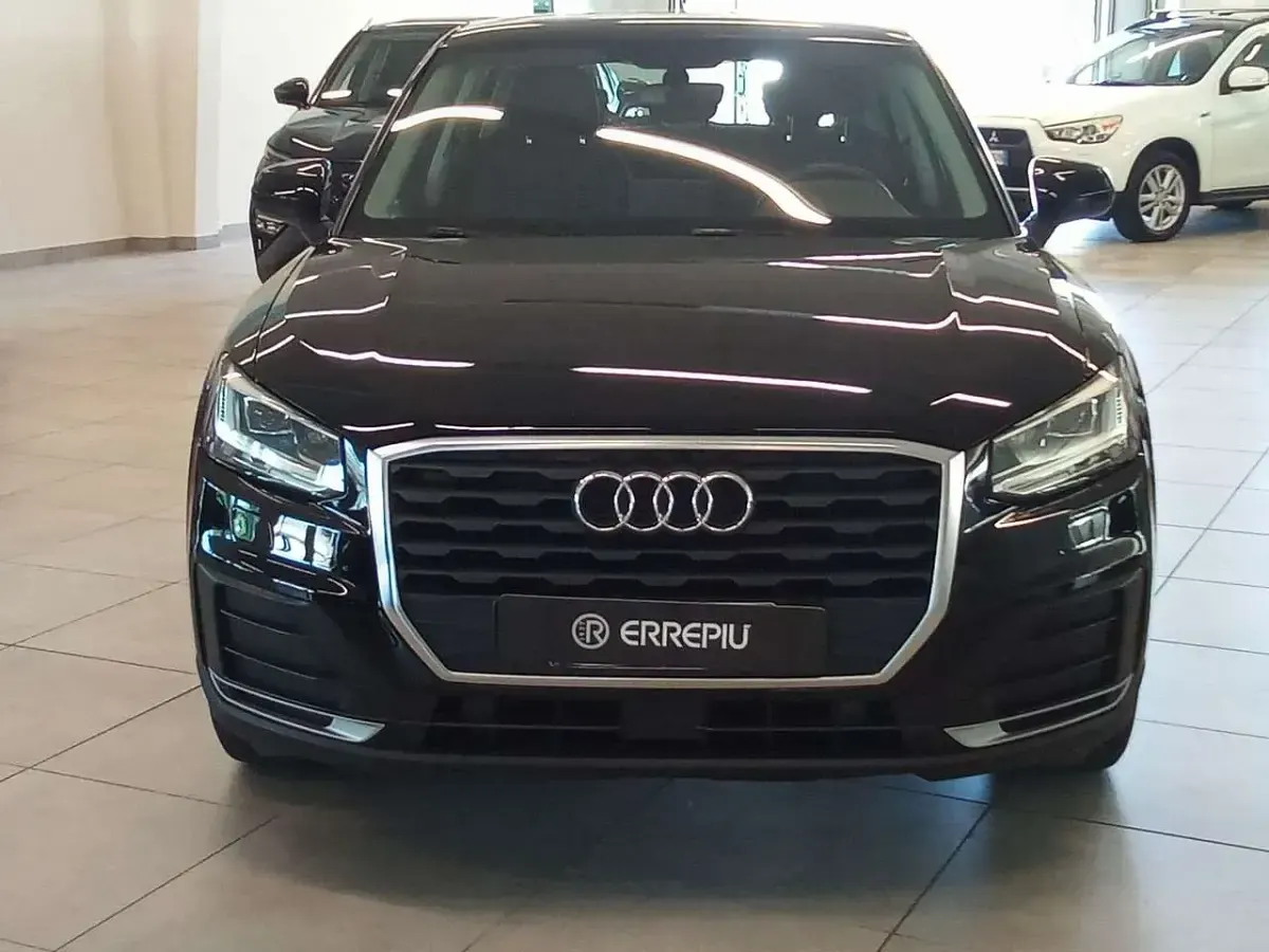 Usata Audi Q2 Business 116 CV (85 kW) 2018 Grigio SUV