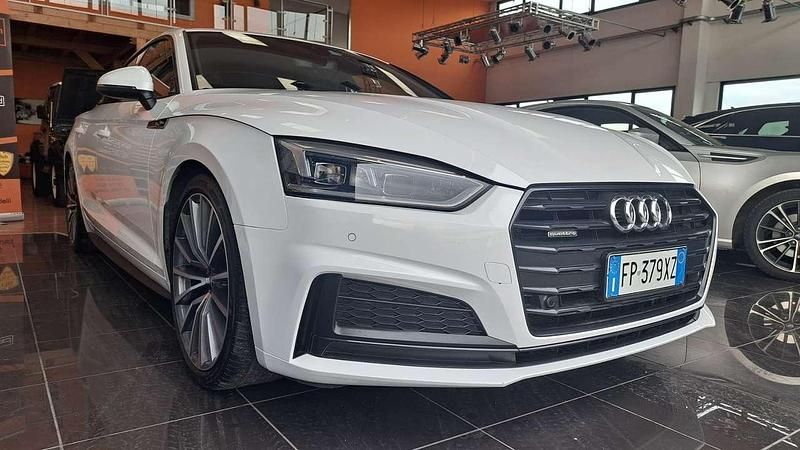 Usata Audi A5 S-line plus 190 CV (139 kW) 2018 Bianco ghiaccio metallic Coupé