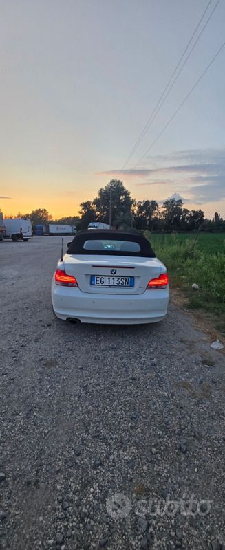 Usata BMW 118 Cabriolet 143 CV (105 kW) 2011 Bianco Cabrio
