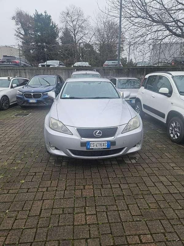 Usata Lexus IS220d 177 CV (130 kW) 2008 Argento Berlina