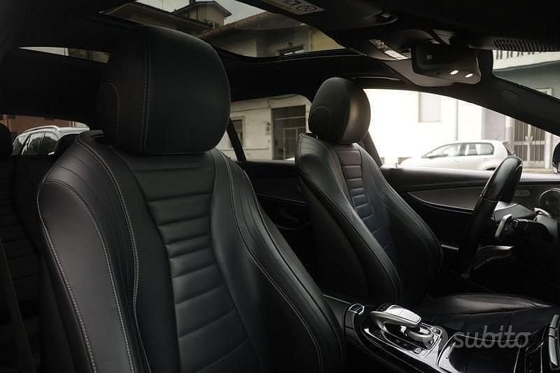 Usata Mercedes E350 Premium Plus 258 CV (189 kW) 2017 Nero Station wagon