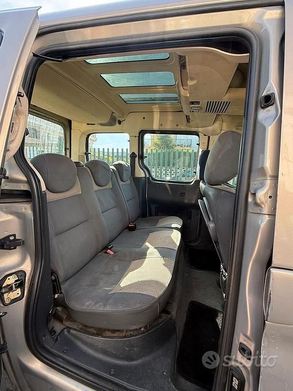 Usata Fiat Doblò Dynamic 105 CV (77 kW) 2004 Grigio Monovolume