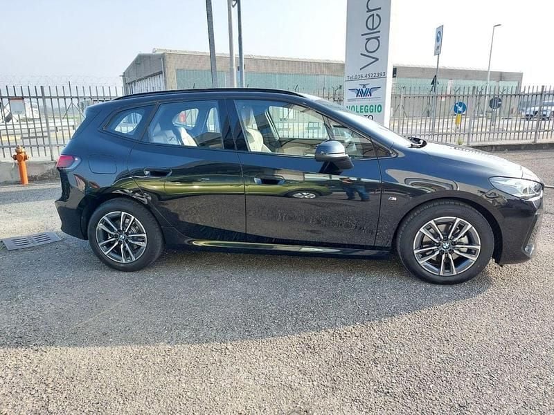 Usata BMW 218 Active Tourer M Sport 150 CV (110 kW) 2025 Nero Monovolume