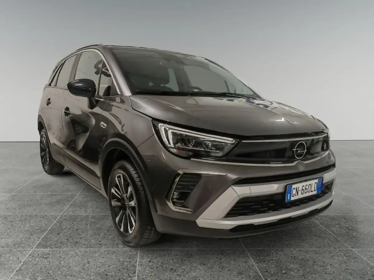 Usata Opel Crossland X Elegance 110 CV (80 kW) 2023 SUV