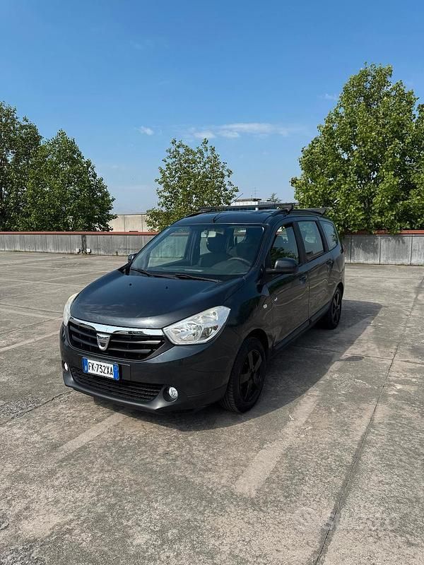 Usata Dacia Lodgy 2017 Grigio Monovolume