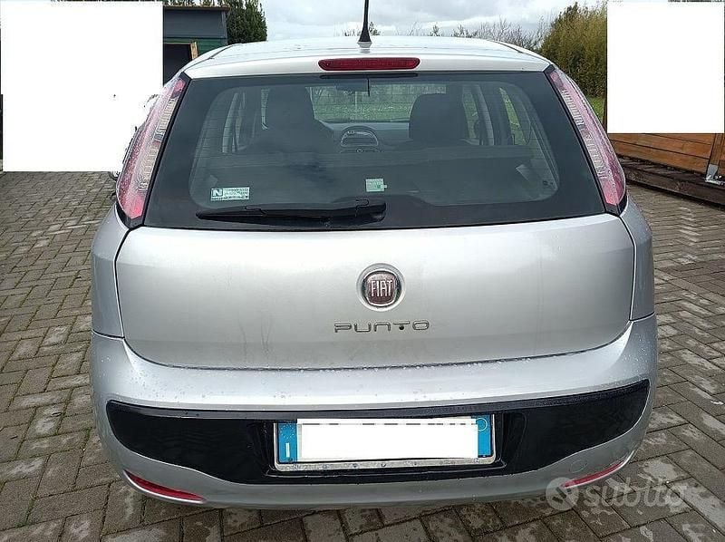 Usata Fiat Grande Punto S 69 CV (50 kW) 2011 Grigio Utilitaria