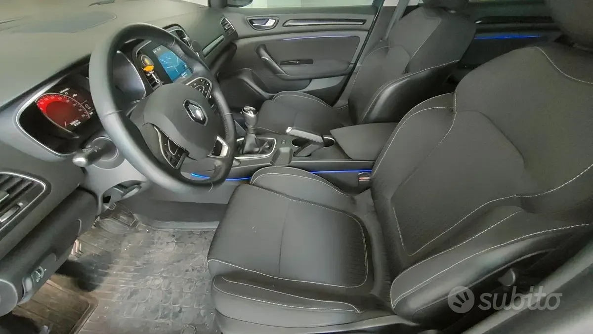 Usata Renault Mégane GrandTour 110 CV (80 kW) 2016 Grigio Station wagon