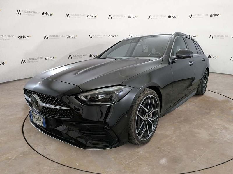 Usata Mercedes 300 Premium Plus 265 CV (194 kW) 2021 Nero Station wagon