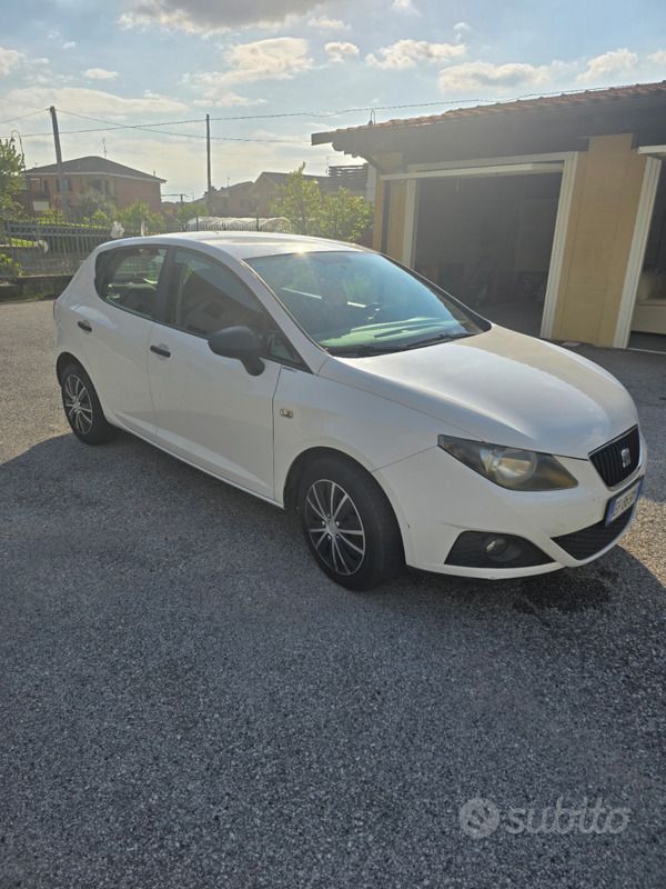 Usata Seat Ibiza 2011 Bianco Berlina