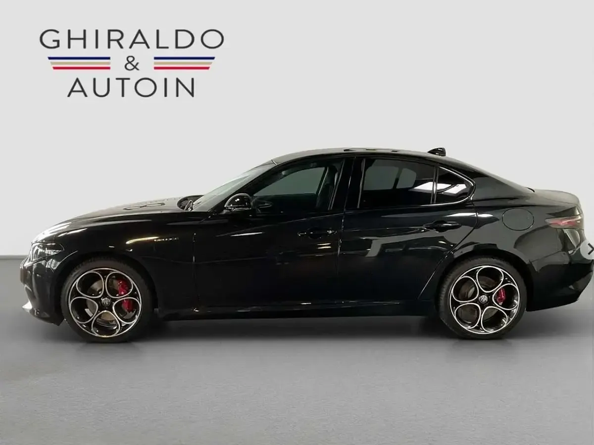 Usata Alfa Romeo Giulia Veloce 280 CV (205 kW) 2025 Nero Berlina