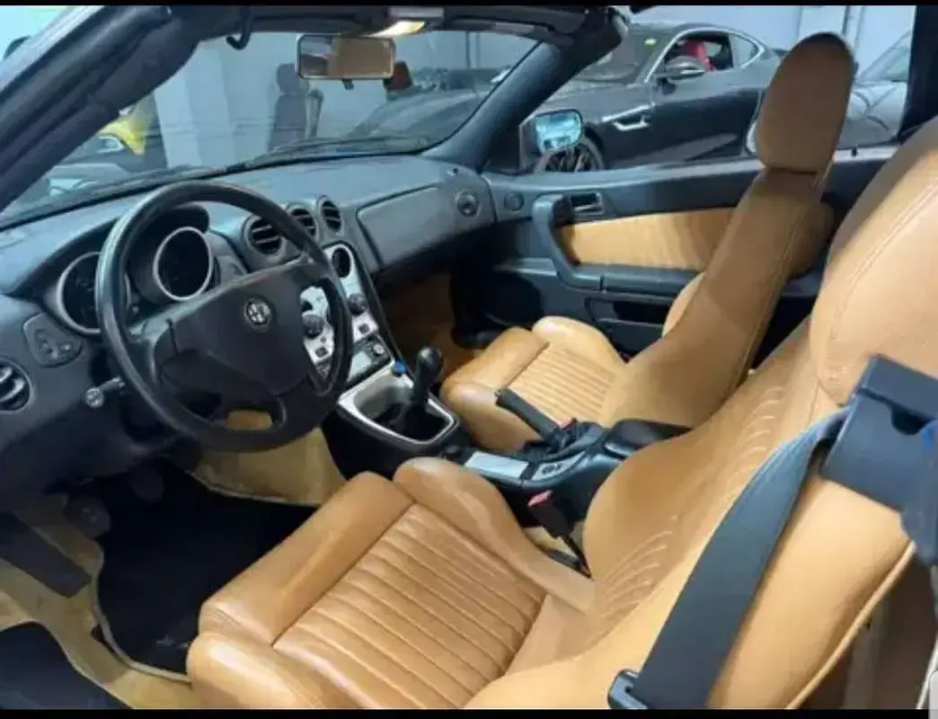 Usata Alfa Romeo Spider 155 CV (114 kW) 2000 Blu/azzurro Cabrio