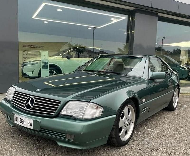 Usata Mercedes SL320 231 CV (169 kW) 1993 Verde Cabrio