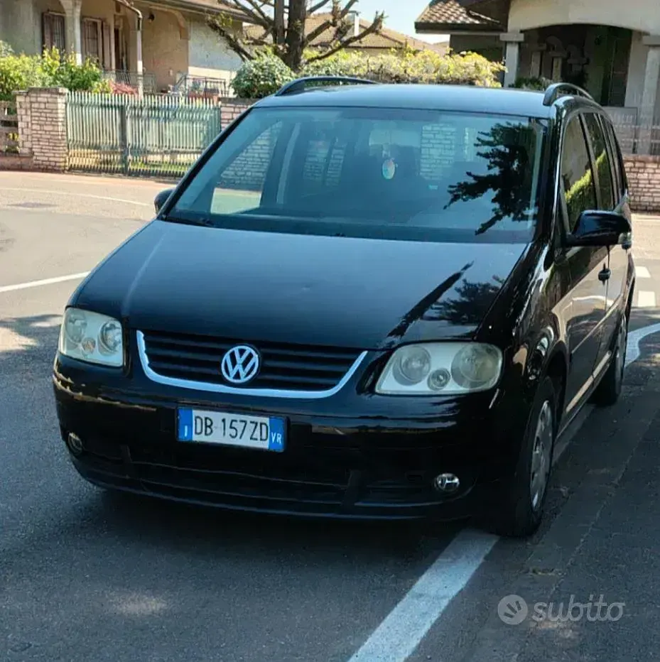 Usata VW Touran 105 CV (77 kW) 2006 Monovolume