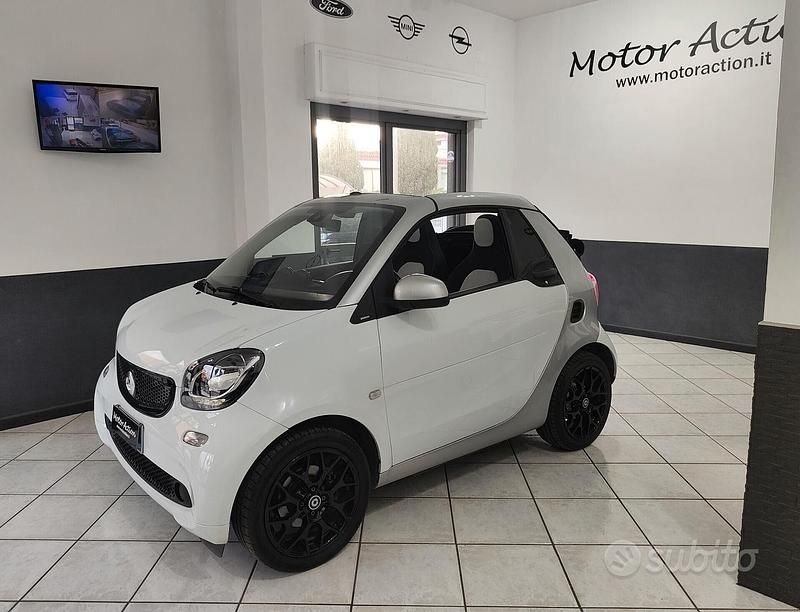 Usata Smart ForTwo Cabrio Passion 71 CV (52 kW) 2017 Bianco Cabrio