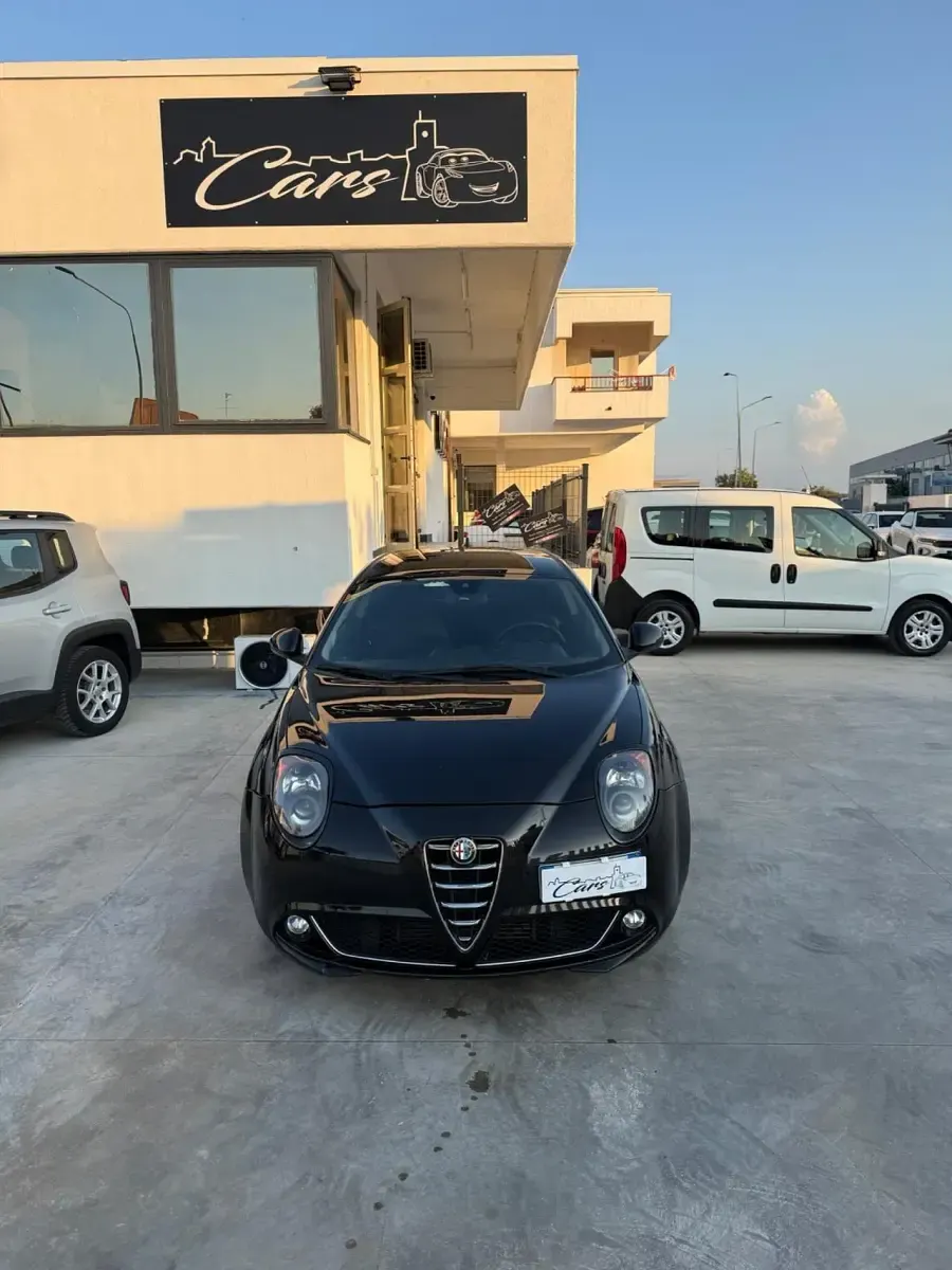 Usata Alfa Romeo MiTo Distinctive 85 CV (62 kW) 2014 Nero Utilitaria