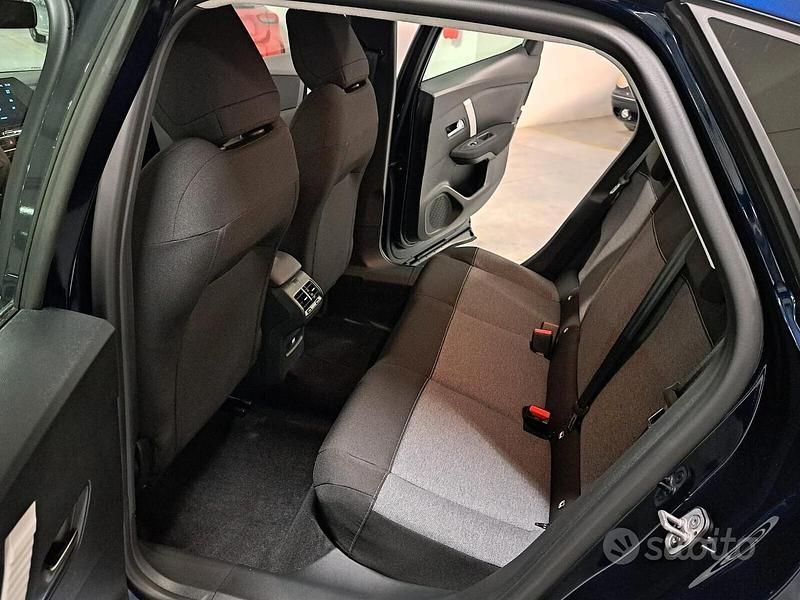 Usata Citroën C4 PureTech 101 CV (74 kW) 2024 Blu SUV