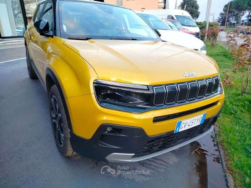 Usata Jeep Avenger Summit 101 CV (74 kW) 2024 Giallo SUV