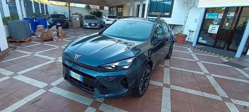 Usata Cupra Formentor 150 CV (110 kW) 2025 Grigio SUV